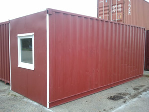 Как сделать бытовку из морского контейнера