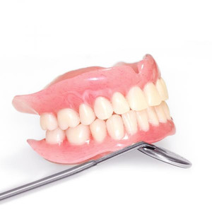 Почему акриловые протезы так популярны